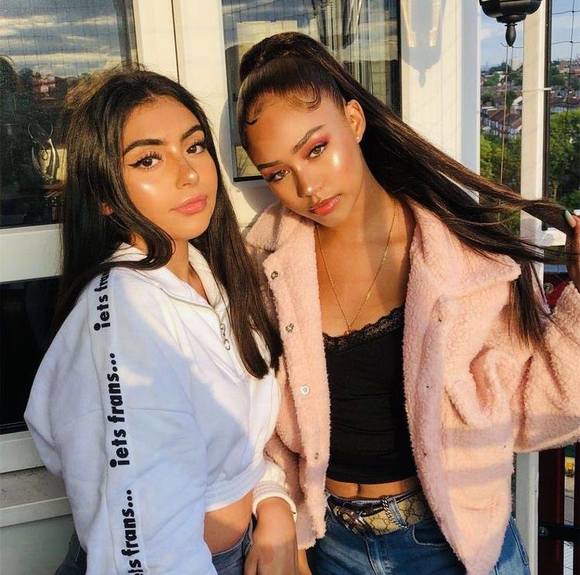 Meet your Posher, Stasie - Picture 1 of 1